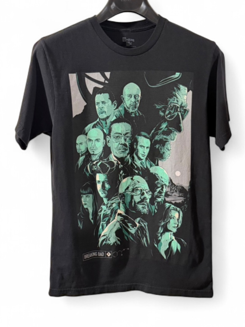 Breaking Bad Characters Graphic T-Shirt Size Men’s Medium